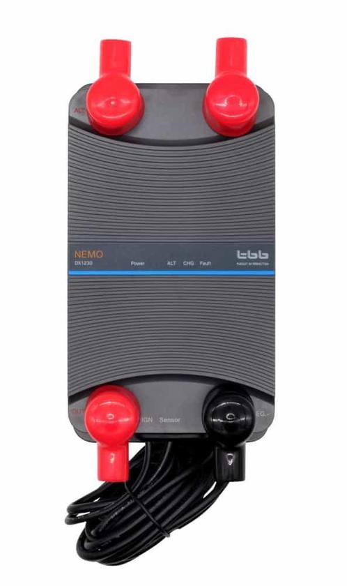 Nemo converter 12-12Vdc 30A chargebooster DX1230, Auto diversen, Auto-accessoires, Ophalen of Verzenden