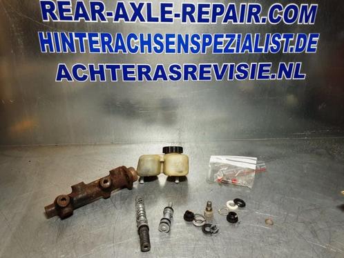Hoofdremcilinder Opel Kadett B, gebruikt. (motorruimte), Auto-onderdelen, Motor en Toebehoren, Gebruikt, Opel, Verzenden