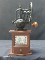 Koffiemolen (2) - Hout, Antiek en Kunst