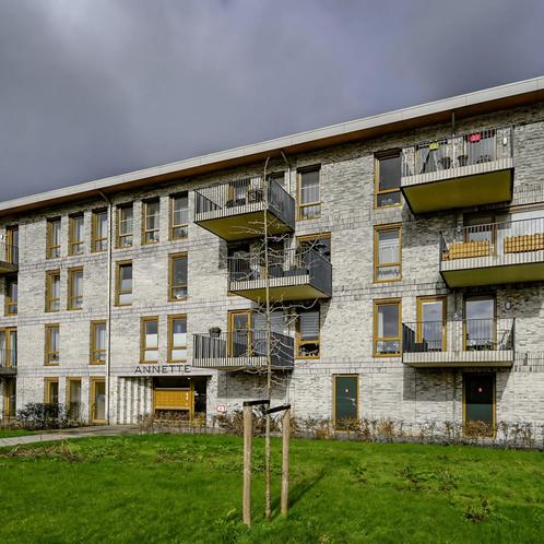 Appartement met balkon en 2 slaapkamers in Krimpen aan den I, Huizen en Kamers, Huizen te huur, Direct bij eigenaar, Appartement