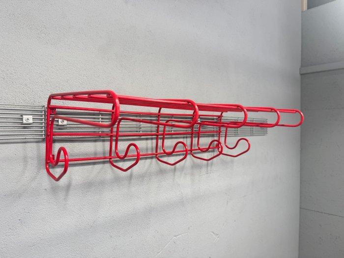 Fràn kapstok van Ikea, iconisch Scandinavisch design uit de, Antiek en Kunst, Antiek | Wandborden en Tegels