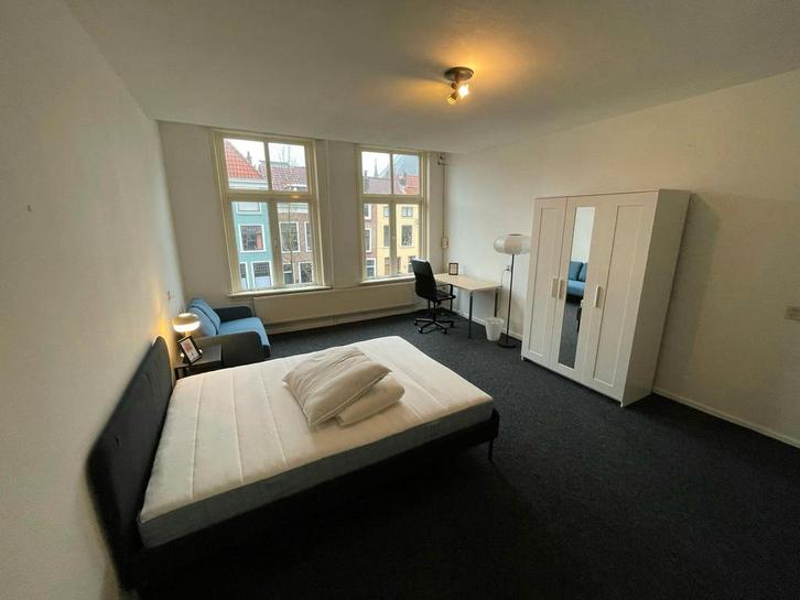 Eigen Kamer aan Vlamingstraat, Delft, Huizen en Kamers, Kamers te huur, 50 m² of meer, Delft