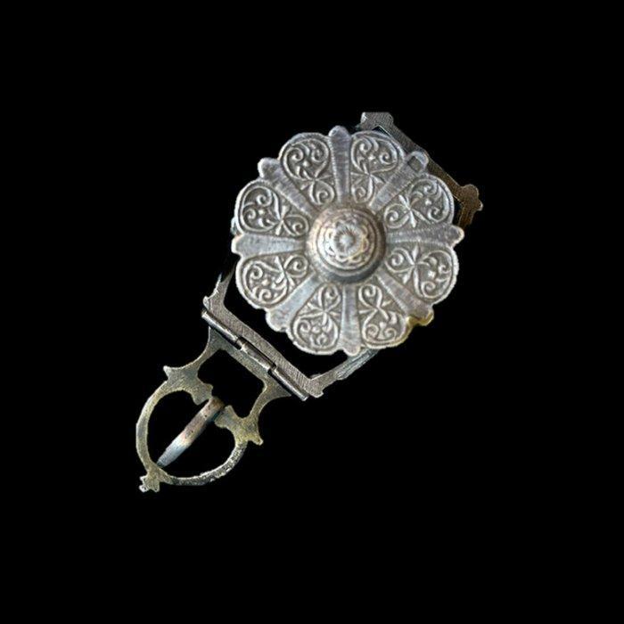 Oude Berberse riemgesp - Zilver - Marokko - Begin 20e eeuw, Antiek en Kunst, Kunst | Niet-Westerse kunst