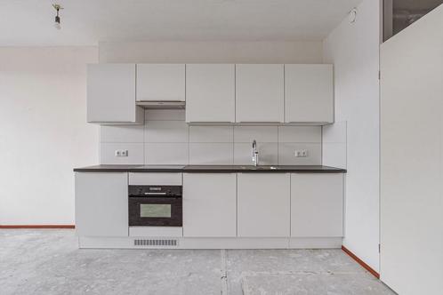 Appartement te huur 3 kamer Rosenburch , Leiden, Huizen en Kamers, Huizen te huur, Direct bij eigenaar, Zuid-Holland, Appartement