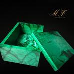 Natuurlijke malachietdoos uit Congo van de hoogste, Verzamelen, Mineralen en Fossielen