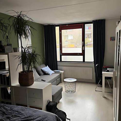 Gemeubileerde kamer in Rotterdam-Noord gevonden in Rotterdam, Huizen en Kamers, Kamers te huur, 20 tot 35 m², Rotterdam