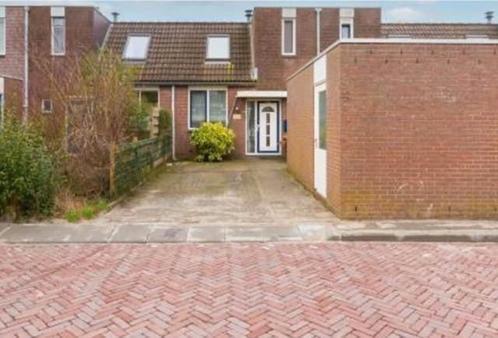 Te huur: Huis Ringdijk in Lelystad, Huizen en Kamers, Huizen te huur, Flevoland