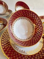 Limoges, Porcelaine de Paris - René Caire - Kop en schotel -
