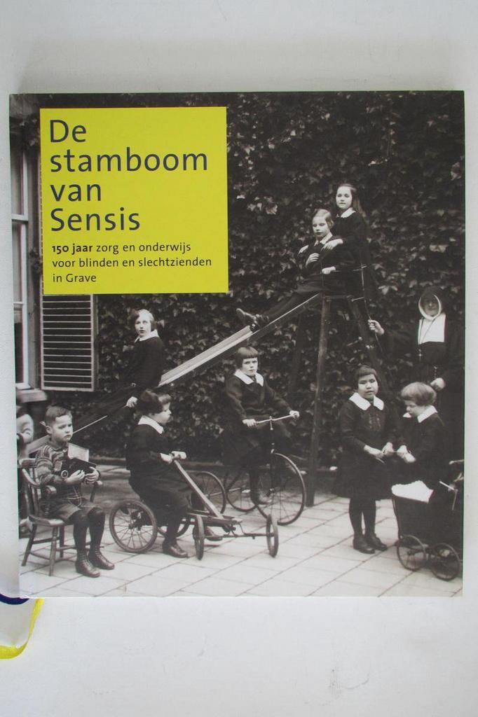 150 jaar Sensis 9789076898087 J.C. Klein, Boeken, Geschiedenis | Stad en Regio, Zo goed als nieuw, Verzenden