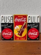Verfrissende set van 3 originele Coca-Cola emaille borden in