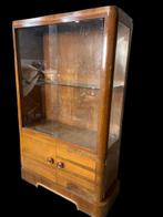 Ditta Busnelli Angelo - Vitrinekast - Wortelnotenhout -, Antiek en Kunst