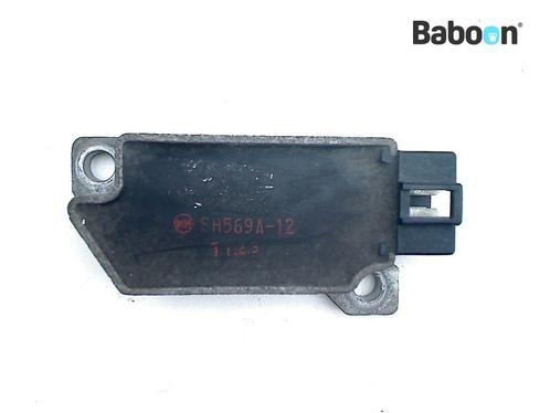 Spanningsregelaar Yamaha TZR 125 1991-1996 (TZR125 2RJ/4HE), Motoren, Onderdelen | Yamaha, Gebruikt, Verzenden