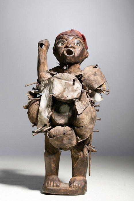Agressieve fetisj - Bakongo - DR Congo, Antiek en Kunst, Kunst | Niet-Westerse kunst