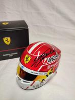 Ferrari - Charles Leclerc - 2025 - Schaal 1/2 helm, Verzamelen, Nieuw