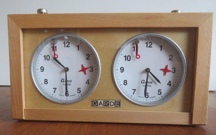 Schaakspel - 1 RUHLA GARDE Chess Clock DDR (East-Germany) -, Antiek en Kunst, Curiosa en Brocante