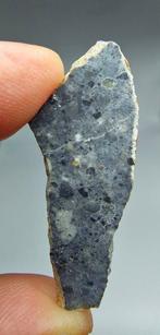 Lunair meteoriet Bechar 006. Feldspaatbreccie. - 2 g