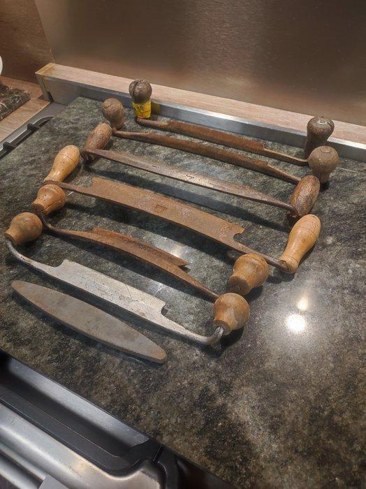 Peugeot - Besnier Degrenne, etc - Werkgereedschap (7), Antiek en Kunst, Antiek | Wandborden en Tegels