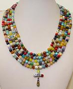 Lange natuurlijke multistone ketting met Murano kruis en