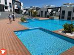 Luxe appartement (airco) in Torrevieja 1600 mtr. van de kust