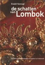 SCHATTEN VAN LOMBOK(HERZIENE EDITIE 9789053301609 E. Vanvugt, Boeken, Verzenden, Gelezen, E. Vanvugt