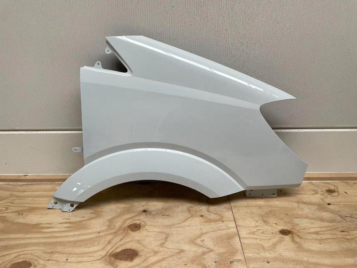 Spatbord Sprinter w906 Rechts Wit (Nieuw), Auto-onderdelen, Carrosserie en Plaatwerk, Nieuw, 12 maanden garantie, Mercedes-Benz