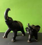 BOSA (2x) - sculptuur, Olifanten - 32 cm - Keramiek, Antiek en Kunst