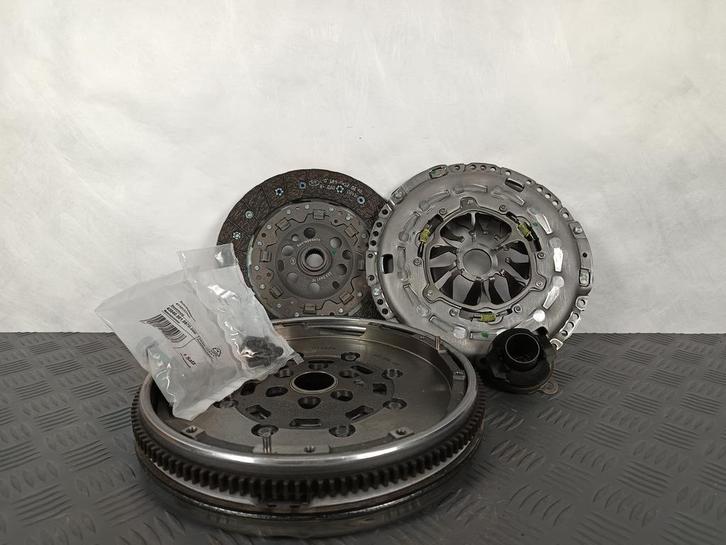 LUK Koppelingset Audi | Seat | Skoda | VW, Auto-onderdelen, Remmen en Aandrijving, Nieuw, Audi, Seat, Volkswagen, Skoda, Ophalen of Verzenden