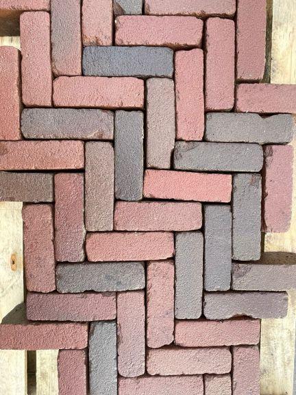 Oude gebakken dikformaten Wals (op pallets), Tuin en Terras, Tegels en Klinkers, Keramiek, Ophalen of Verzenden