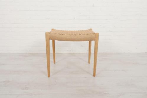 Vintage ottoman | Niels Otto Moller | Eiken | Model 80A, Huis en Inrichting, Banken | Voetenbanken en Poefen, Ophalen of Verzenden