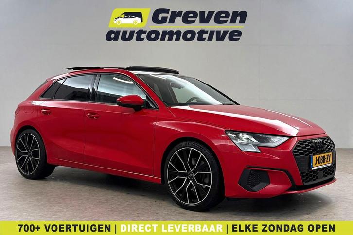 Audi A3 35 TFSI Pro Line Pano Virtual Camera Carplay Navi, Auto's, Audi, Te koop, Automaat, Overige carrosserieën, Benzine, Rood