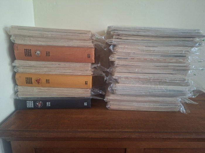 Charlie Hebdo – 711 magazines - EO - 1971-1993, Boeken, Stripboeken