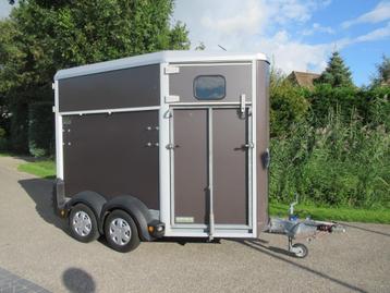 Ifor Williams paardentrailer HB403 met zadelkamer occassion beschikbaar voor biedingen