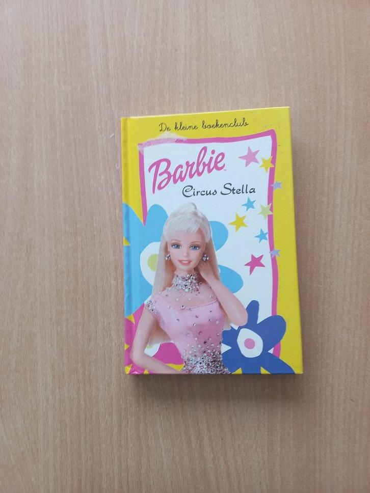 Barbie op de ranch Het Witte Paard / De kleine boekenclub, Boeken, Kinderboeken | Jeugd | 13 jaar en ouder, Gelezen, Verzenden