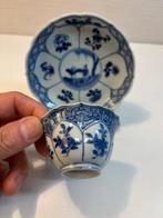 Beker (2) - Joli tasse et soucoupe blanc bleu kangxi -