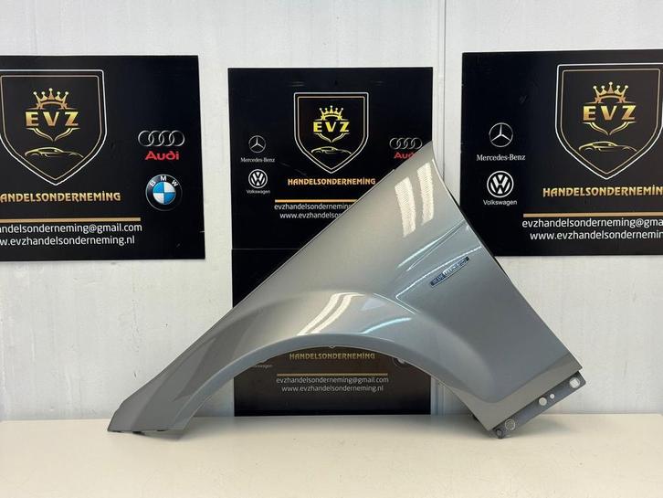 Mercedes C-Klasse spatbord/voorscherm links voor bj.2012, Auto-onderdelen, Carrosserie en Plaatwerk, Gebruikt, Mercedes-Benz, Voor