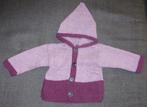 Nieuw, handgebreid, babyvestje met capuchon, Ophalen of Verzenden, Nieuw, Jongetje of Meisje, Truitje of Vestje