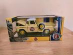 M2 Machines 1:24 - Modelauto - 1956 Chevrolet Apache, Nieuw