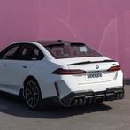 Dit betreft een BMW G90 M5 Carbon dak spoiler, Verzenden