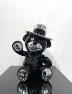 Van Apple - Bandit Bear