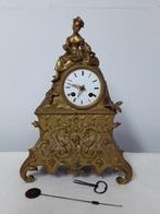 Figurale pendule - - Verguld brons - 1800-1850, Antiek en Kunst