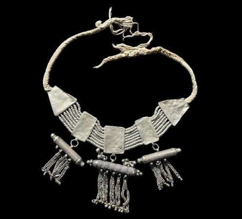Grote talismanische bruidssieraadketting - 450 g - Jemen -, Antiek en Kunst, Kunst | Niet-Westerse kunst