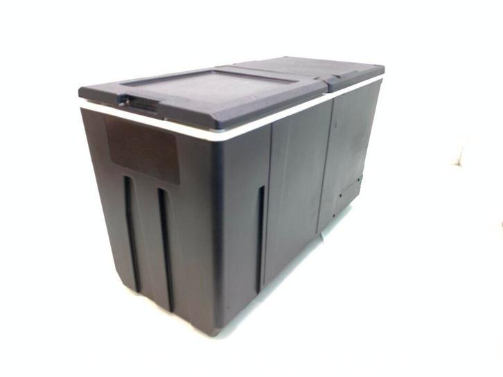 Koelkast Mercedes Actros MP4 36 Liter A 960 820 03 06, Auto-onderdelen, Vrachtwagen-onderdelen, Gebruikt, Mercedes-Benz, Overige Auto-onderdelen