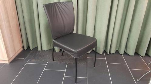 Eetkamerstoel Montis Spica  zwart leer, Huis en Inrichting, Stoelen, Zo goed als nieuw, Leer, Ophalen of Verzenden