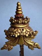 Terminale rituele vormen van chhatra voor sculptuur of