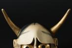 Noh masker - Hannya () met goudbladogen, gesigneerd Seifu, Antiek en Kunst