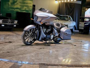 Veiling: Victory Magnum X-1 (one of 300 limited) Benzine 201 beschikbaar voor biedingen