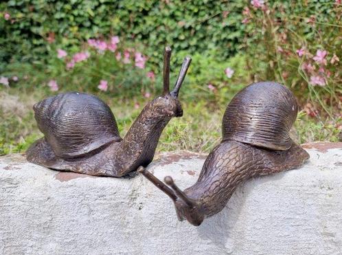 Beeldje - Levensechte grote slakken (2) - Brons, Antiek en Kunst, Curiosa en Brocante