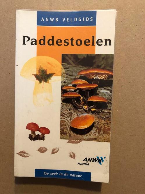 Anwb Veldgids Paddestoelen - in nieuwstaat, Boeken, Natuur, Zo goed als nieuw, Bloemen, Planten en Bomen, Ophalen of Verzenden