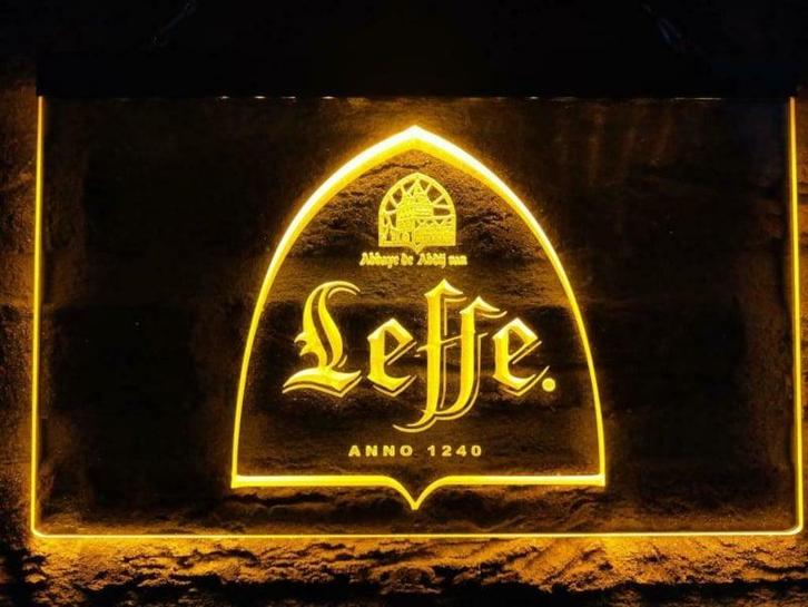 Leffe neon bord lamp LED verlichting reclame lichtbak bier, Verzamelen, Merken en Reclamevoorwerpen, Nieuw, Verzenden