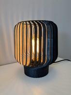 Lamp (2) - rille zwart - Hout - exclusief voor catawiki